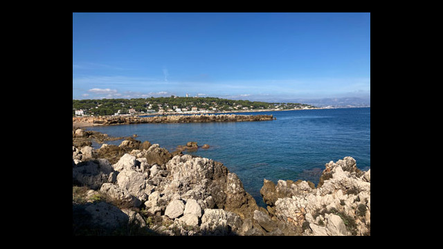 Début randonnée sentier du littoral a Antibes