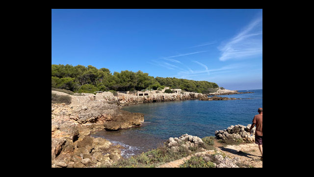 Sentier des douaniers , sentier de Tirepoil au Cap d'Antibes