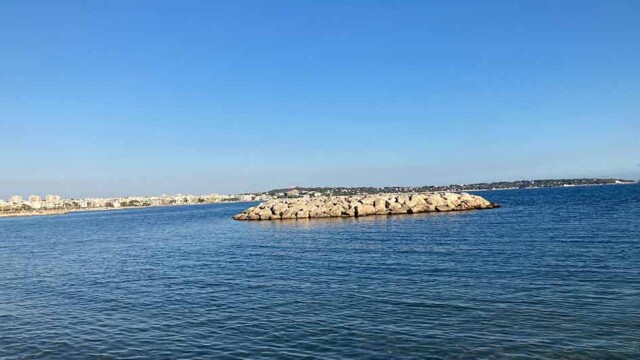 Vue sur les plages coté Juan-les-Pins depuis la Plage de Golfe-Juan